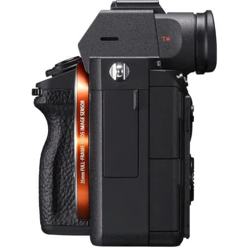 A7 IiI Full-frame Mirrorless Interchangeable-lens Camera - Black